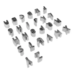 26 st Alfabetet kakutskärare kapital rostfritt stål box packade brev kex utskärare för DIY kaka choklad bakning