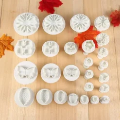 46 st Blomma Fondant Kaka Sockerpyssel Dekoreringskit Utstickare Verktyg Form Set