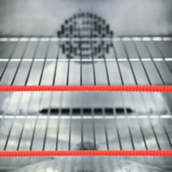 2 st värmeisolerade silikonklämmor för het ugnsgaller och hyllskydd för att undvika skållningsskydd