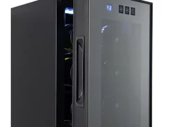 Adler AD 8083, Termoelektrisk vinkyl, Fristående, 12 flaska/flaskor, 50 W, G, Svart