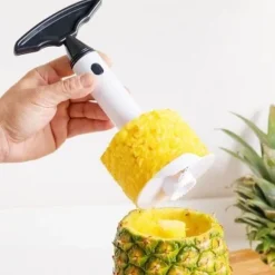 Ananasfräs - SHOP-STORY - Ergonomisk skalare - Beständig plast - Stålblad - 10,5x22x9 cm