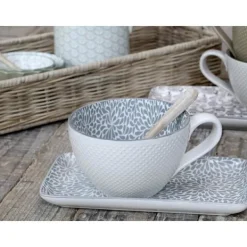 Chic Antique Arés Kopp med mönster i Fransk Grå