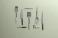 BergHOFF Skimmer - Balance Series Silikone Skimmer med Genbrugsplast & Soft-Touch Hndtag