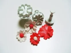 Kakformar-BLOMMOR HJÄRTAN KOLVKÄR