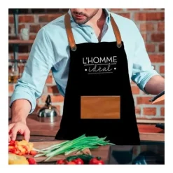 Broderat köksförkläde den idealiska mannen med grill i framfickan