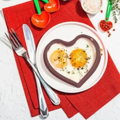 Brunt silikonäggform hjärta SILLINIE