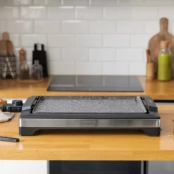 Elektriska Stekpannor & Wokar-Cecotec Electric griddle, 2000 W, with designer structure and stainless steel finish. Adjustable thermostat and non-stick plate with griddle surface, | CDON