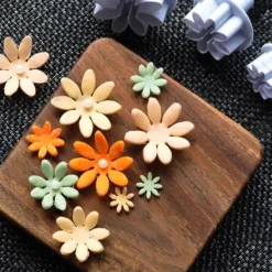 Utrustning För Tårtdekoration-Daisy Tusensköna Utstickare Plunger 4 st - BakeCake