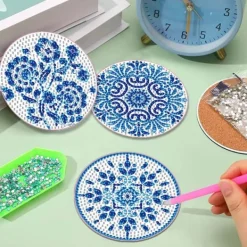 Glasunderlägg-8-delars Mandala Diamantmålning Glasunderlägg Set med Akryl och Blått Mönster, Kompatibelt med Hem och Fest Dekoration