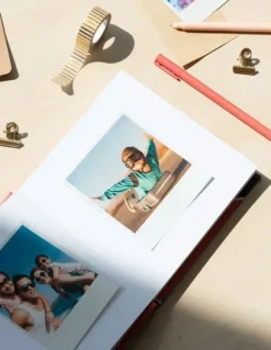 Förvaring Av Fotografier-Disney fotoalbum 16x16 cm – Fira 100 år av magi med Musse – Perfekt för unika presenter och minnessaker