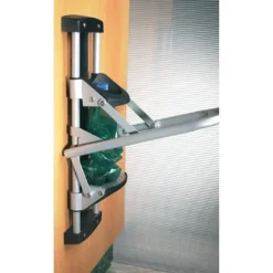 EcoPress presskross för PET-flaskor upp till 2L, monterad på vägg