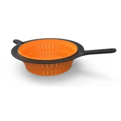 Fiskars Durkslag & Silar-- FunctionalForm Strainer - Fast and Easy Draining for Everyday Cooking