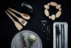 Grytunderlägg 9 bitar Cork - Tina Nordström