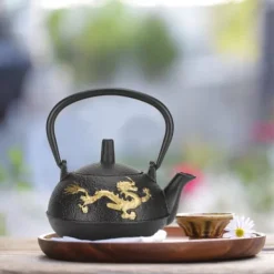 Guld Dragon Iron Tekanna - 0,3L kapacitet, japansk stil, skrivbordsdekoration