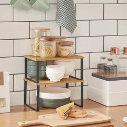Hylla för köksbänken – 2-pack stapelbara och justerbara hyllor i trä och metall