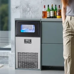 Ismaskiner-IJsblokjesmachine - Commerciële ijsmachine - Productie 45 kg/dag - Opslag 13 kg - Vrijstaand/onderbouw - Roestvrij staal - Zelfreinigend