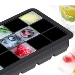 Isformar-Isbitsform silikon, lätt att släppa, 15 isbitar, form med mycket transparent lock för whisky, mjölkte, svart