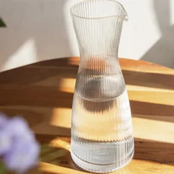 Karaffer-Karaff | LYNN | räfflad med guldkant | 1 l | 892108