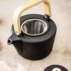 KINGHOFF Gjutjärnsbryggare KH-1845 1,3L med filter