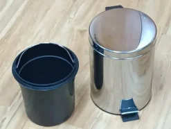 5L soptunna i rostfritt stål med pedal