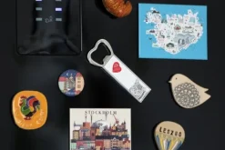 Manx - flasköppnare med en katt, personlig kylöppnare, unik present till en man från Art-Dog