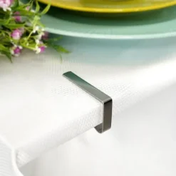 Metallklämma för bordsduk