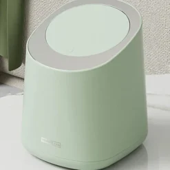 Mini Bänkskiva soptunna Liten Plast Bänkskiva Papperskorg Avfallsdunk med presstyp Lock för badrum Sovrum Vardagsrum Sminkbord Morino Green