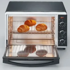 Severin Miniugn TO2058 roterande värme 42 L, pizzasten och spett, 1800 W bänkugn, 120 min timer, Svart/Rostfritt stål