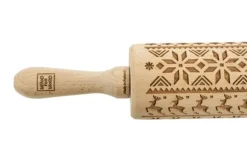 MoodForWood Träkavel, Graverad, 43 cm med Handtag, Perfekt för Bakning - Norskt Mönster