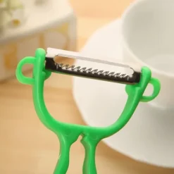 OBOSOE 2-pack 2-i-1 Grönsaksskalare & Råkostjärn – Dubbelverkande Skalare i Rostfritt Stål med Ergonomiskt Handtag