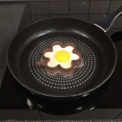 Pannkaksform i silikon, brun blomma, 12 cm SILLINIE ORION 151792