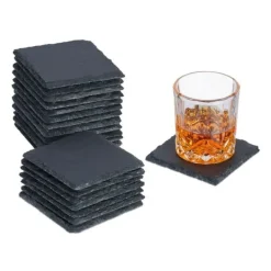 Robust set med 20 skifferunderlägg 10x10 cm