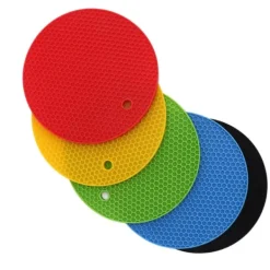 Karottunderlägg-Runda silikonunderläggsmattor - 5-pack, 7 tum, värmebeständiga grytlappar (gul/svart/röd/blå/grön)