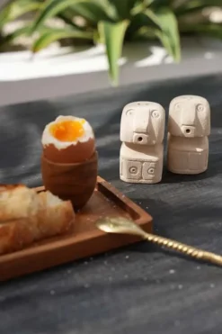 Salt- & Pepparströare-Salt & Pepper Sumba Bazar Bizar