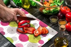 Karottunderlägg-SKÄRBRÄDA I GLAS 52x40 BLOMMOR