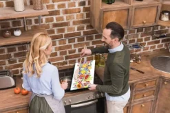 Skärbrädor-SKÄRBRÄDA I GLAS 52x30 FRUKT