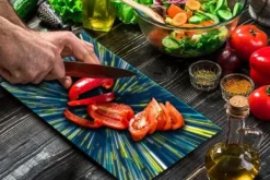 SKÄRBRÄDA I GLASPLATTA 52X30 DELAR