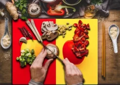 SKÄRBRÄDA I GLASPLATTA 52x40 FRUKT