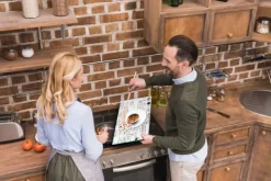 Mat- & Dryckesschabloner-SKÄRBRÄDA I GLASPLATTA 52x30 KAFFE