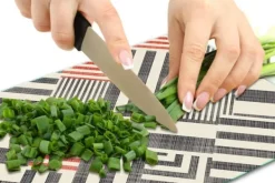 Skärbrädor-SKÄRBRÄDA I GLASPLATTA 52x40 MODERN