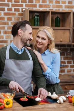 SKÄRBRÄDA I GLASPLATTA 52x30 MODIG