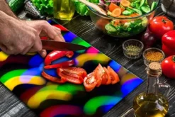 SKÄRBRÄDA I GLASPLATTA 52x40 MODERN