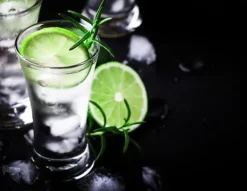 Mattor & Galler Till Diskhoar-SKÄRBRÄDA I GLASPLATTA 52x40 SVART