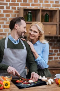 SKÄRBRÄDA I GLASPLATTA 52x40 TÅRTA