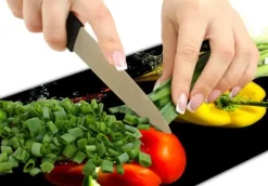 Skärbrädor-SKÄRBRÄDA I HÄRDAT GLAS 30x22 PEPPER