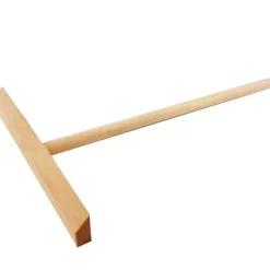 Spatel för att fördela degen i pannkaksformarna