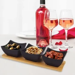 Serveringsfat & Skålar-Svarta porslinsskålar SVARTA 31,5 cm 4 st.