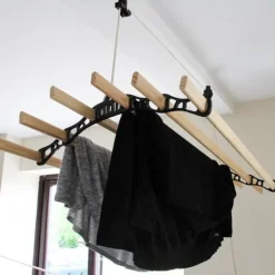 Takhängd Tvättställning - Svart - 1,8 m | Torkställning i Trä Torkhiss Takmonterad Snedtak Horisontellt Tak Hängande Modern Design Stilren Svart Beige | CDON