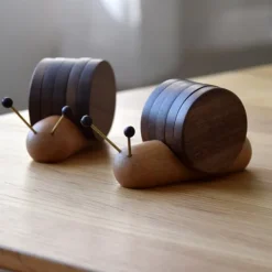 Glasunderlägg-Träunderlägg för mugg, värmeisolerande, söt snigelform, 5 st. runda träunderlägg med magnet