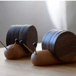 Glasunderlägg-Träunderlägg för mugg, värmeisolerande, söt snigelform, 5 st. runda träunderlägg med magnet